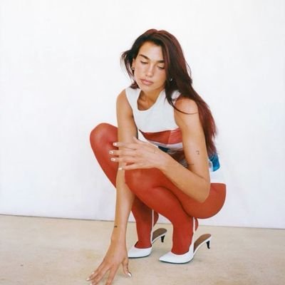 Cosmitchel's profile picture. a poet trapped inside the body of a finance guy❤️‍🔥🧡