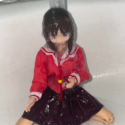 hellotheremikki's profile picture. 22| 🇵🇰🇺🇸🇨🇦| Yo boi likes shows, movies, food, sports, cars and art | The Deeno guy 🦖| Just taking life one step at a time