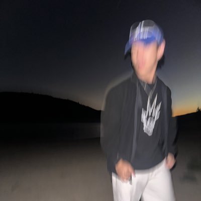 reizahs_'s profile picture. 