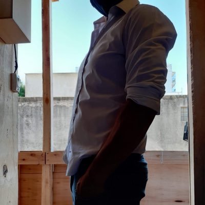 Lucho__cuervo's profile picture. Todo lo que escribo es ficción, salvo cuando no lo es...💫