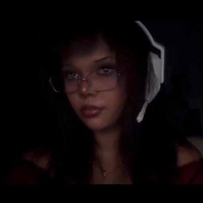 soliholics's profile picture. crashout hq