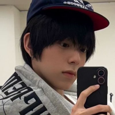 JEEUNZZl0ve's profile picture. 