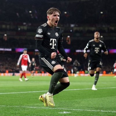 HassdurchSport's profile picture. BAYERN REALEST CLUB IN THE WORLD NO CL CHEATING, BROKE BITCHES OR NEEDING AN OWNER LIKE PREM CLUBS 5️⃣9️⃣2️⃣5️⃣ FUCK PREMTARDS/VARDRID/PLEITELONA