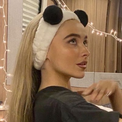 qrettygirlave's profile picture. olandria & sabrina || stream man’s best friend 🐾 || i make gifs sometimes