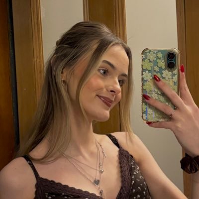 katymxrie's profile picture. 22 | 🏴󠁧󠁢󠁳󠁣󠁴󠁿 | i just yap 24/7 xxx