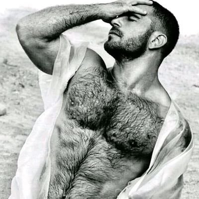 MimiAlvian32175's profile picture. 