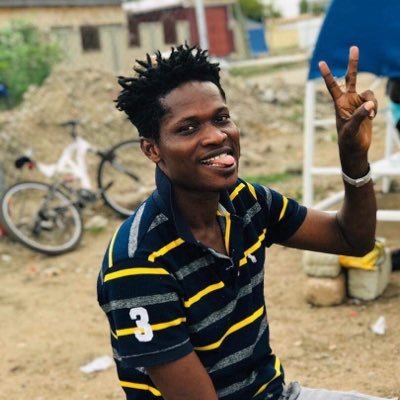 MoneyControllar's profile picture. 