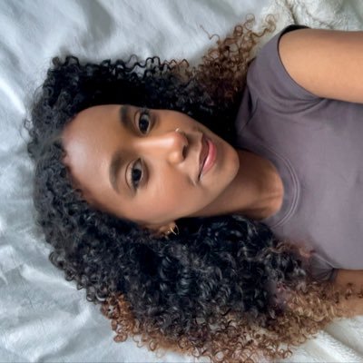 oktinaa_'s profile picture. val ffxiv dbd ☆ retired gc filthy casual