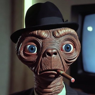 BitterSweetLyla's profile picture. This account is about my daily life, don’t know what happened to Elliott, he just packed up and fucked off.