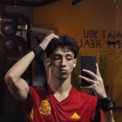 ArPhoenix_'s profile picture. بتكلم جد وساعات بهزر
UI/UX Designer || Graphic Designer