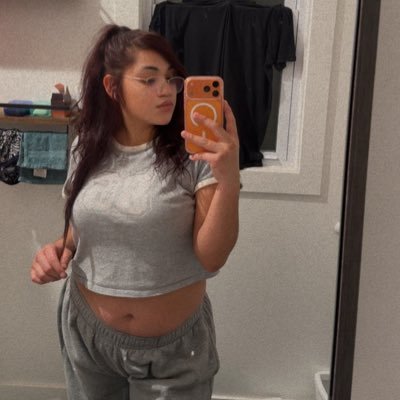 J_Moniees's profile picture. “Bob Marley give me strength” 🗣️