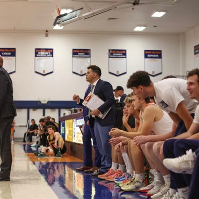 CoachEthanKahn's profile picture. Assistant Coach @SnowBasketball |Catawba College Alum🏀| Northern Arizona University Alum 🏀