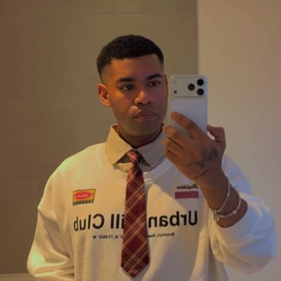 hiwalls's profile picture. come to my sweet escape for a while just to try it on while it’s all fun and games 'til its not 🇧🇷🇬🇧