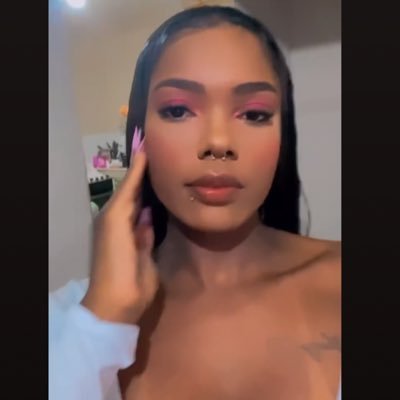 Jssica52945060's profile picture. 