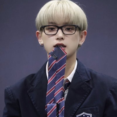 chatinhe's profile picture. actually healing…