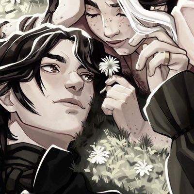 booksbygabs's profile picture. reading everything