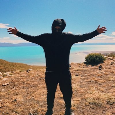 amoreirad's profile picture. Social Media Brand Manager @ On 🇨🇭• Born and raised in Rio 🇧🇷 • Views are my own