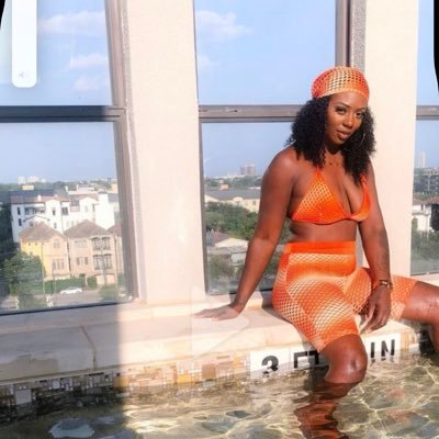 DaRinaDeChe's profile picture. Instagram: @reehair