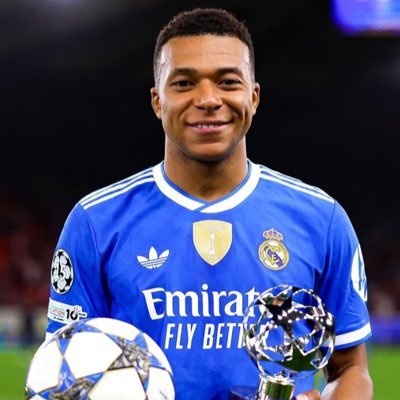 7Kyks93's profile picture. #7🕊 Chef de la Kyks Legacy✨️ Cristiano Ronaldo 🐐 @realmadrid🤍👑 /@PSG_inside❤️💙