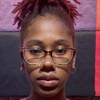 muieresbrava's profile picture. Professora | Neurodivertida | 🔮📿🔱