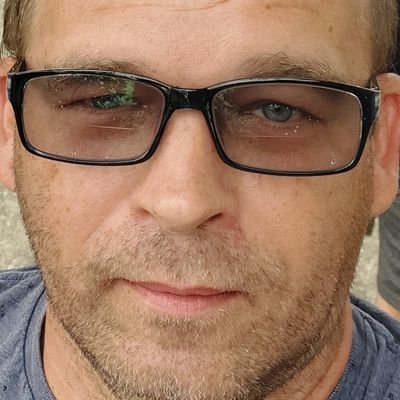 WilliamBus44663's profile picture. 