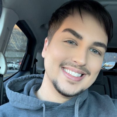 TheGanjaLordt's profile picture. just your average American normal homosexual. 🇺🇸