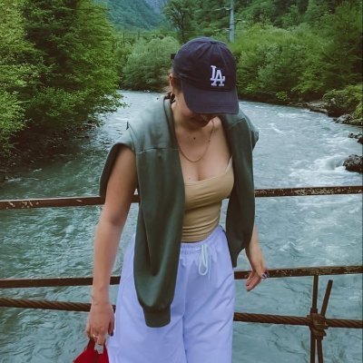 DarbyHanaUs's profile picture. Repeat this until you understand it: I do not need people who do not need me.–– Unknown