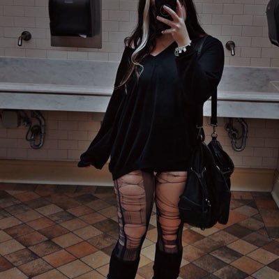 ftpvixolet's profile picture. 22 ⋆.˚ ☾⭒.˚ FL