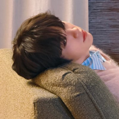 Peachedits922's profile picture. 박지녕♥︎ @JINYOUNG