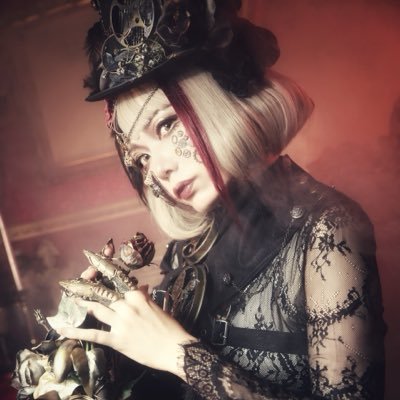 Suz_Neco's profile picture. すずや ねこ（コス垢🌻）日常垢@Suz_Necolife/30↑/原神沼🔥デガ推し❄️/恋と深空シン様に狂っています/カメラも好き/のんびり楽しく活動中です✨よろしくお願いします😊✨※写真はあくまでもイメージです ※加工注意🙊