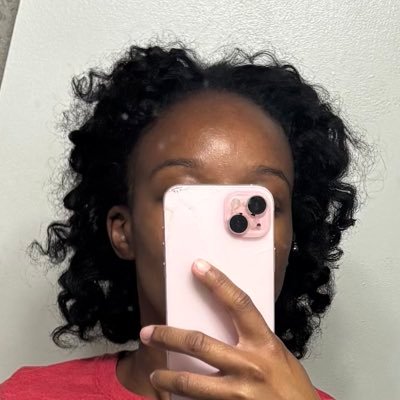 queen4short_'s profile picture. A very blessed woman and mother ☀️🩵