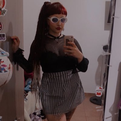 rastamandita87's profile picture. ♏️ sólo hay tiempo para un último baile