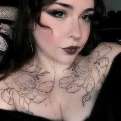 _Kat_666's profile picture. Tattoo artist | 23y |  𓆏                                                  

Follow: https://t.co/UVEZgOFIER