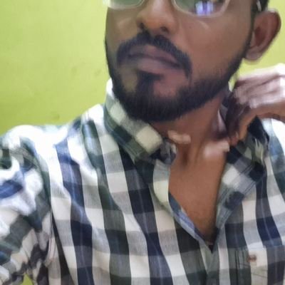 VasanthKumar_in's profile picture. 24 | Engineer | Youtuber | Streamer

 https://t.co/HYJyX11CUV
