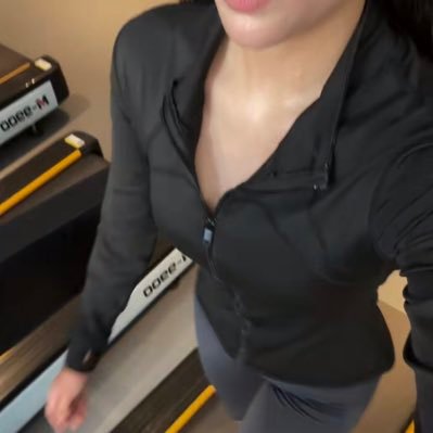 toro1002's profile picture. 