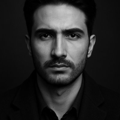 Areffff12's profile picture. اگر از بلندای آسمان بترسی هرگز نمیتوای مالک ماه شوی