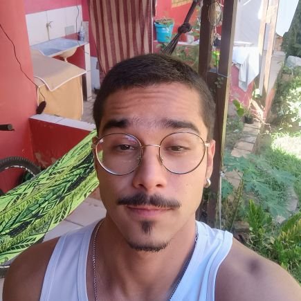 liperashi's profile picture. desabafos e futilidades ✌🏽