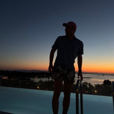 alborznokhostin's profile picture. I do what I like & I share what I find interesting.