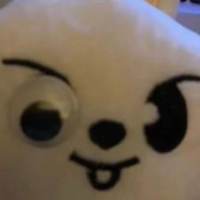 huhuhu69420's profile picture. 