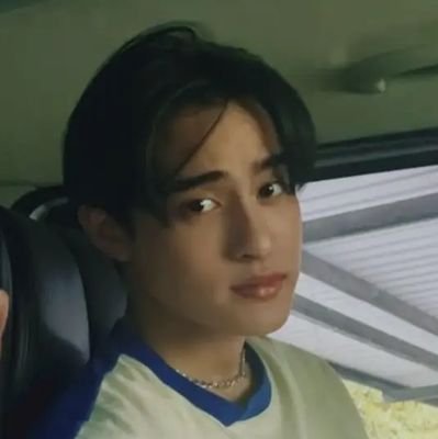 evelyyynnnn_'s profile picture. live,laugh,love him #barcodetin #KinThanachai #UNIT