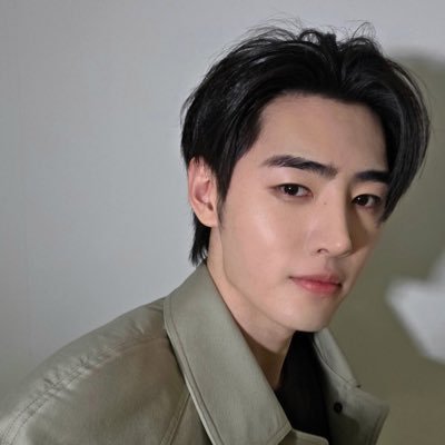 vroceanlive's profile picture. ⠀⠀⠀ looks (sō) 𝗌𝖺𝖽 ♱ › 素晴らしい 🃏 all 𝗺𝗶𝘀𝗳𝗼𝗿𝘁𝘂𝗻𝗲. 11/11 ❥