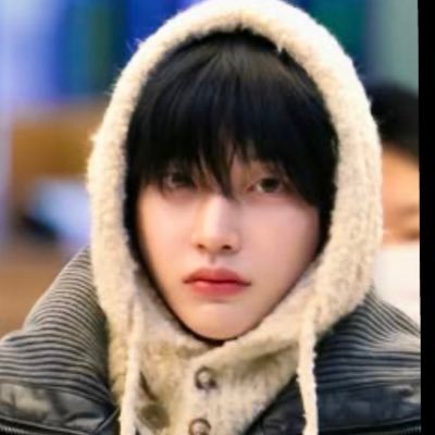 MiniJunlee_99's profile picture. 