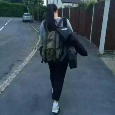 Sandra_lixiao's profile picture. Walk on Water.
Photographer, Journalist.
Loyalty and love.
慢慢回关，漏关请您留言。