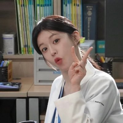 kajuhann's profile picture. text me when u can’t sleep or don’t up to u