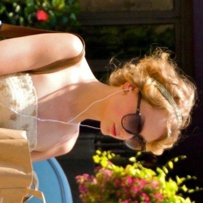 tayjancy's profile picture. 