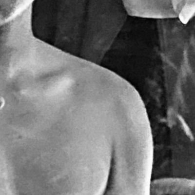 chillwolf123's profile picture. me on dp // dm