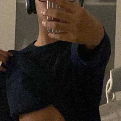 99Tarsals's profile picture. دلوع وديوث اختي امـون عمري17 🐕 وعاشق للعمات ومطيع لكل عمه تروضني🥵🥺🥺