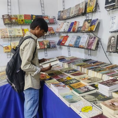 PanchalArvind7's profile picture. सामाजिकता में 'अ' की महत्ता दिखाने में तत्पर...
RU'25✍️