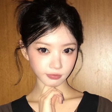 oveoev's profile picture. 받자마자쌍욕나갈거같아서그런건데진짜뭔자신감이지?