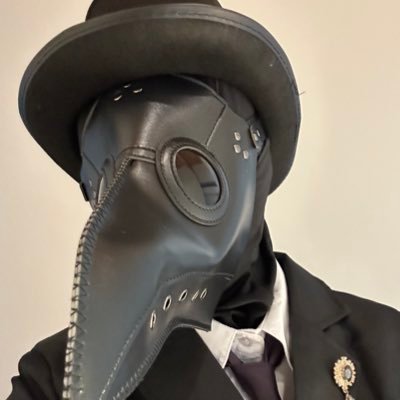 tukikage_83's profile picture. 月影(つきかげ)と申します/↓20/異形頭･人外好きの🔰レイヤー 気ままに活動しています